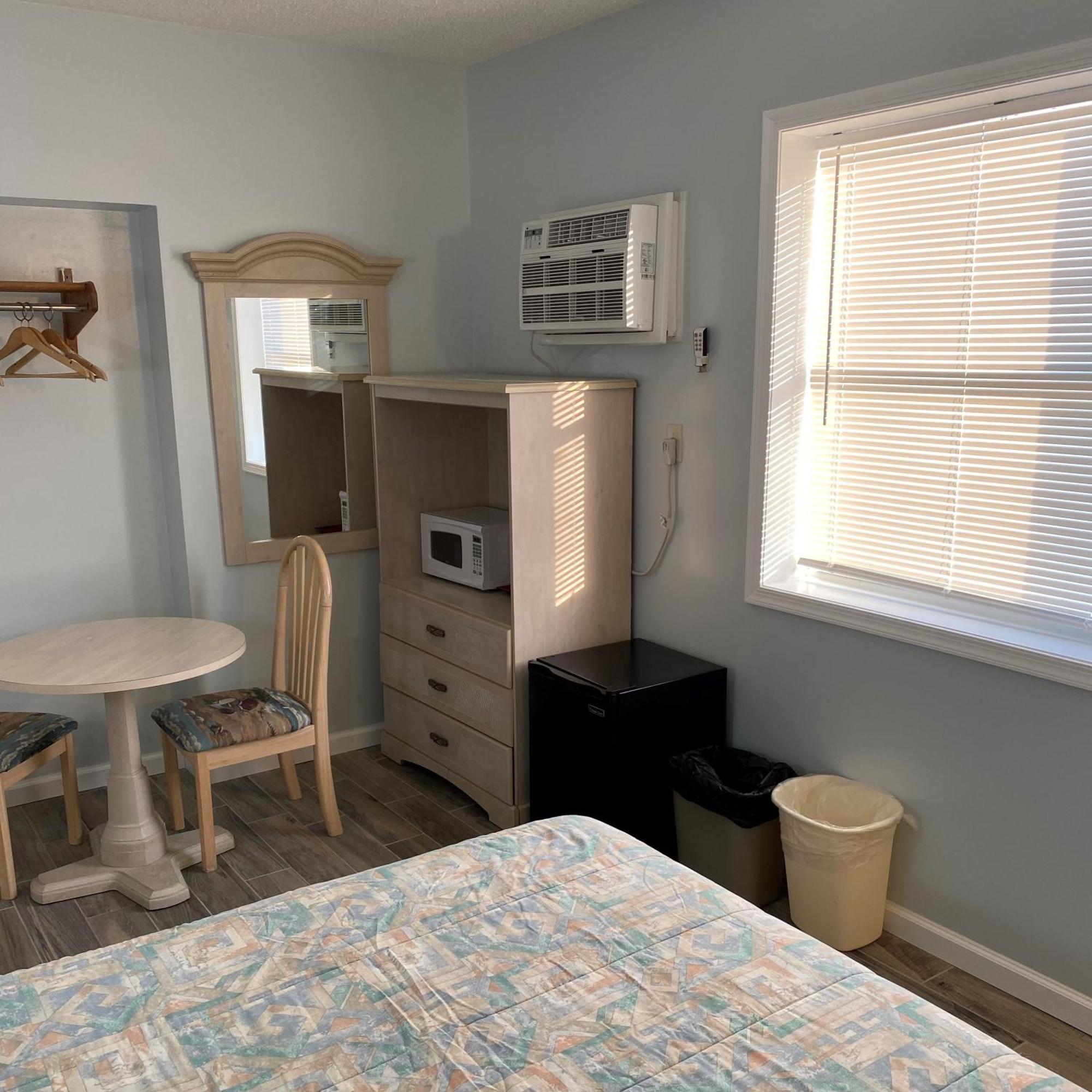 Roman Holiday Resort North Wildwood Exterior photo